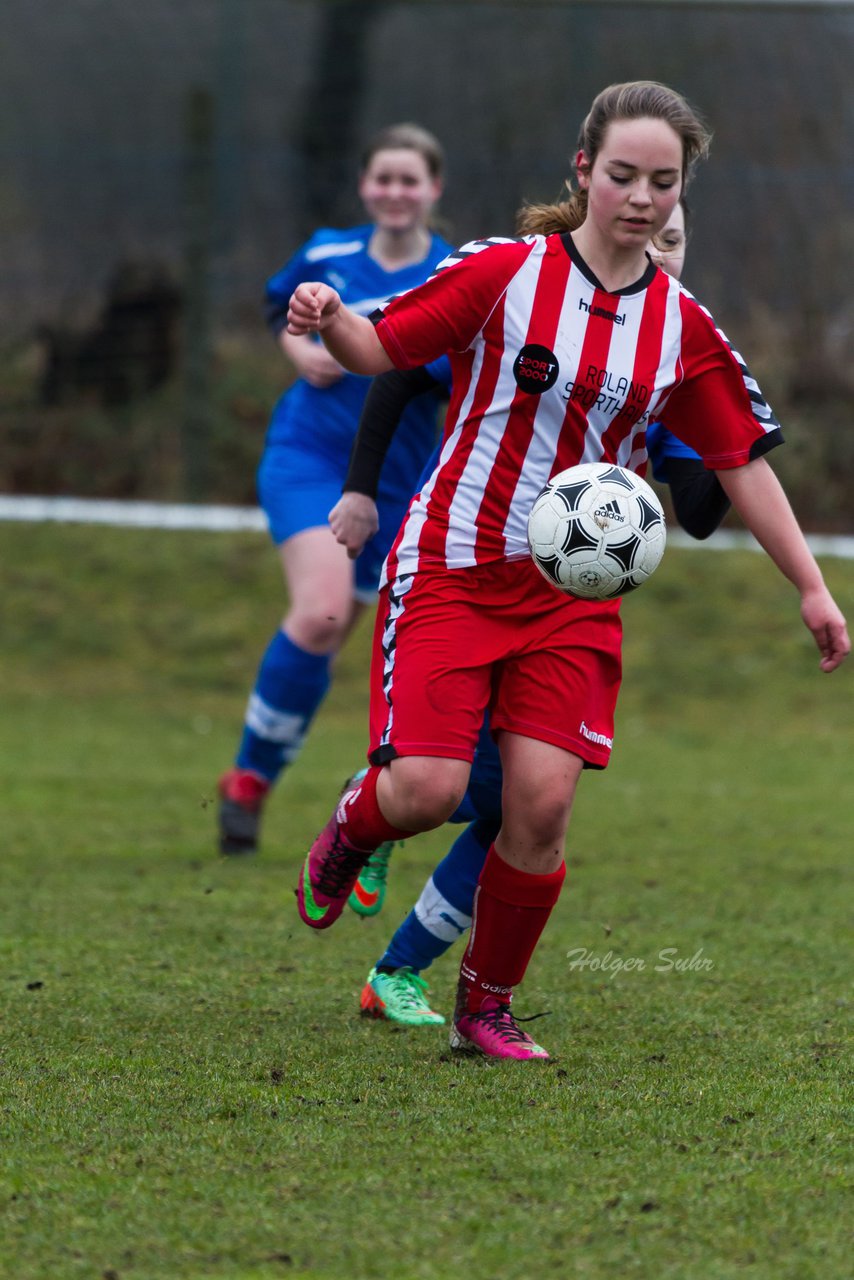 Bild 216 - C-Juniorinnen FSG-BraWie 08 - TuS Tensfeld : Ergebnis: 0:8